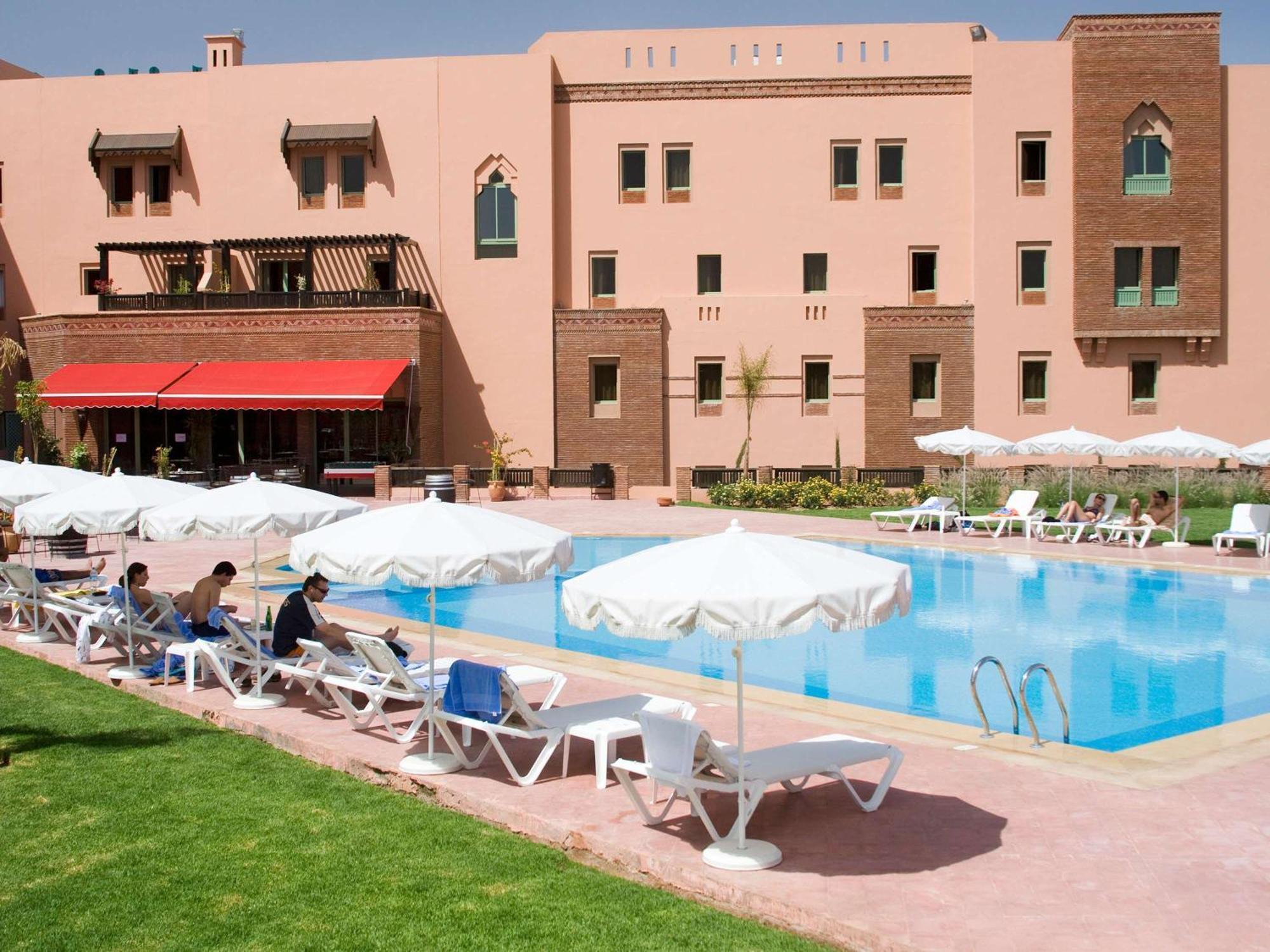فندق ايبيس بالميراي